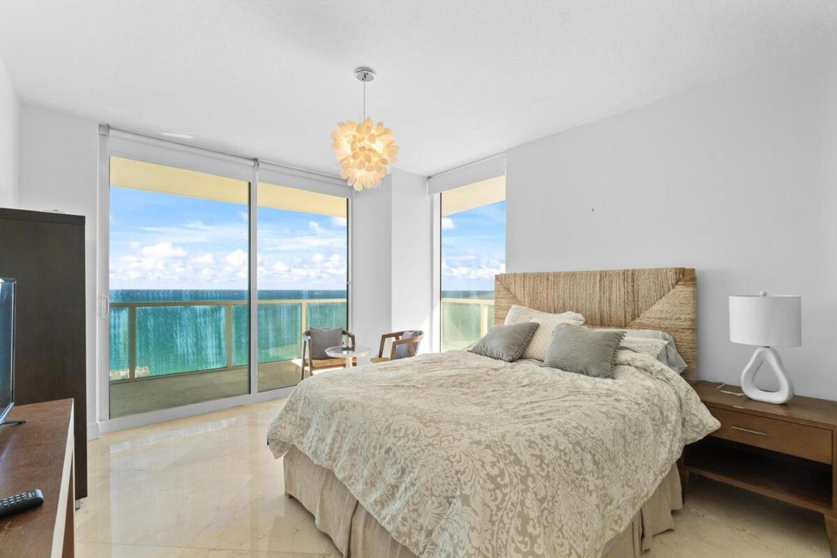 Luxury 2-Bedrooms Oceanfront Condo In Sunny Isles Санни Айлес Экстерьер фото